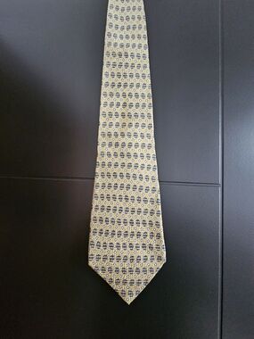 Men's Yellow Geometric Silk Tie with Navy Accents